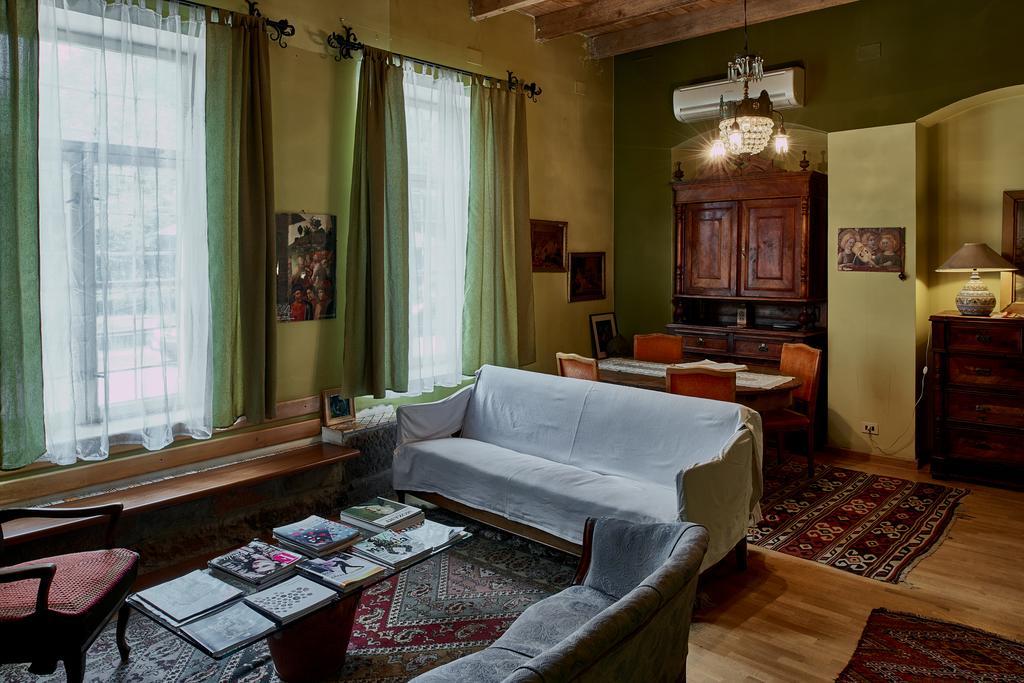Villa Delenda Yerevan Exterior photo
